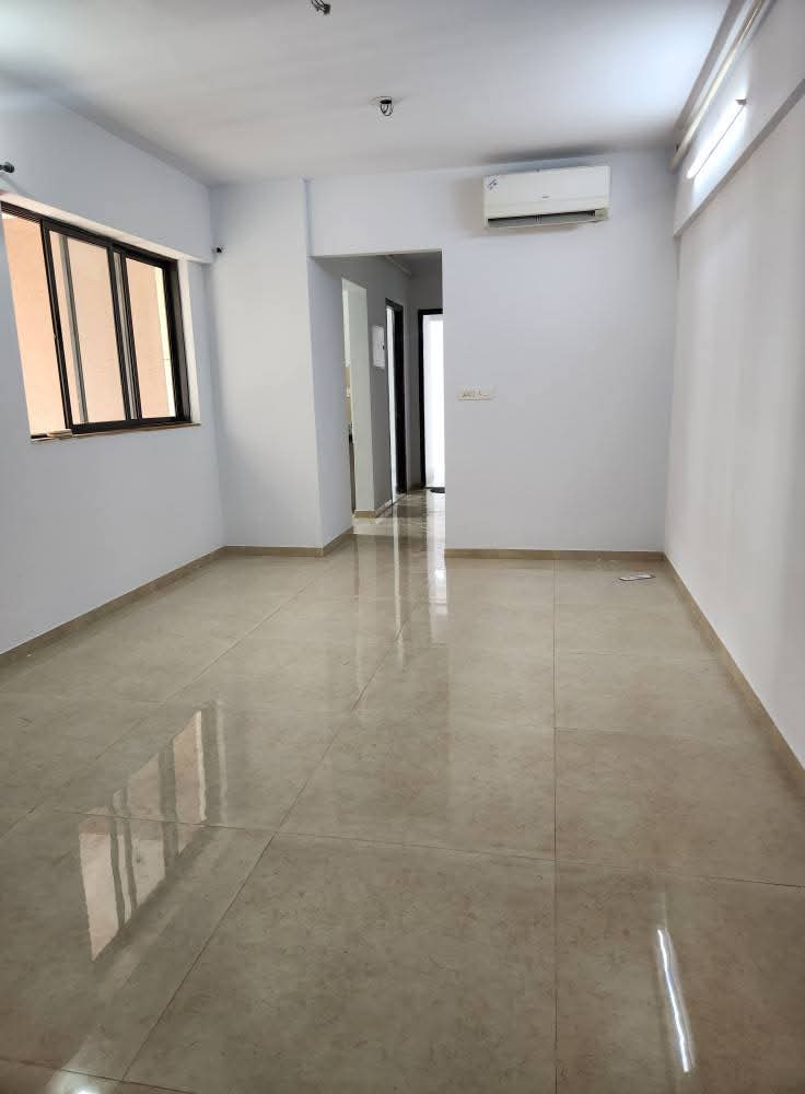 2 BHK Apartment For Rent in Lodha Lakeshore Greens