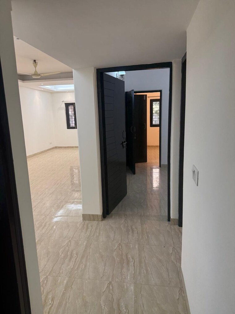 Room, vasant kunj 2 Bedroom 1200 Sq.Ft. Apartment In Vasant Kunj Delhi 9463922