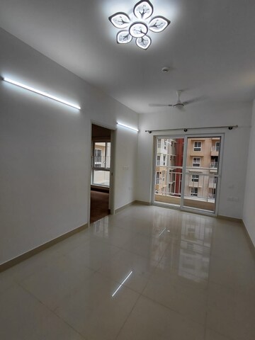 Living Room in 2 BHK Apartment at Prestige Finsbury Park Hyde, Bagaluru – for Rent
