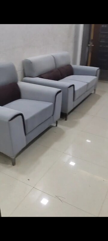 Living Room in 2 BHK Builder Floor at Kanha Apartments Indirapuram, Shakti Khand 2 – for Rent