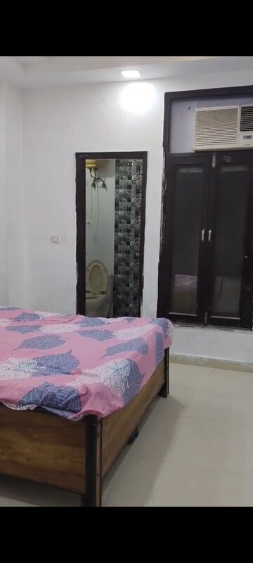 Bedroom in 2 BHK Builder Floor at Kanha Apartments Indirapuram, Shakti Khand 2 – for Rent
