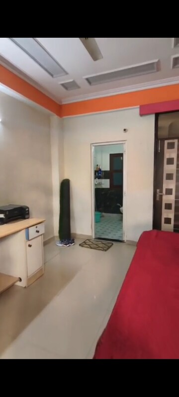 Master Bedroom in 1 RK Builder Floor at Sun Homes, Shakti Khand Iii – for Rent