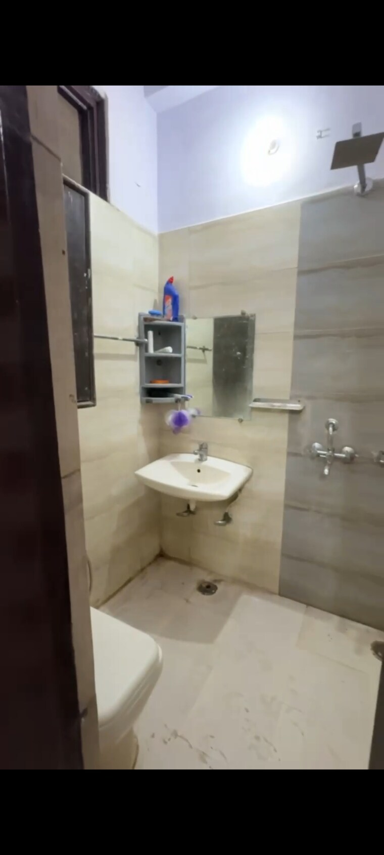 Bathroom, saya-villa 2 Bedroom 950 Sq.Ft. Builder Floor In Indrapuram Ghaziabad 9463943