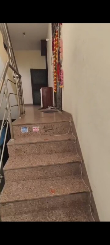 Furnished Amenities in 3 BHK Builder Floor at Maya Homes, Indrapuram – for Sale