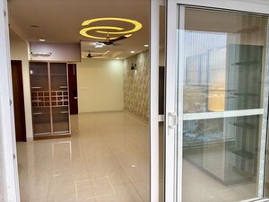 Room in 3 BHK Apartment at Prestige Beverly Hills, Kokapet – for Rent