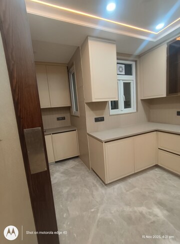 Kitchen in 3 BHK Builder Floor at Panchsheel Enclave – for Sale