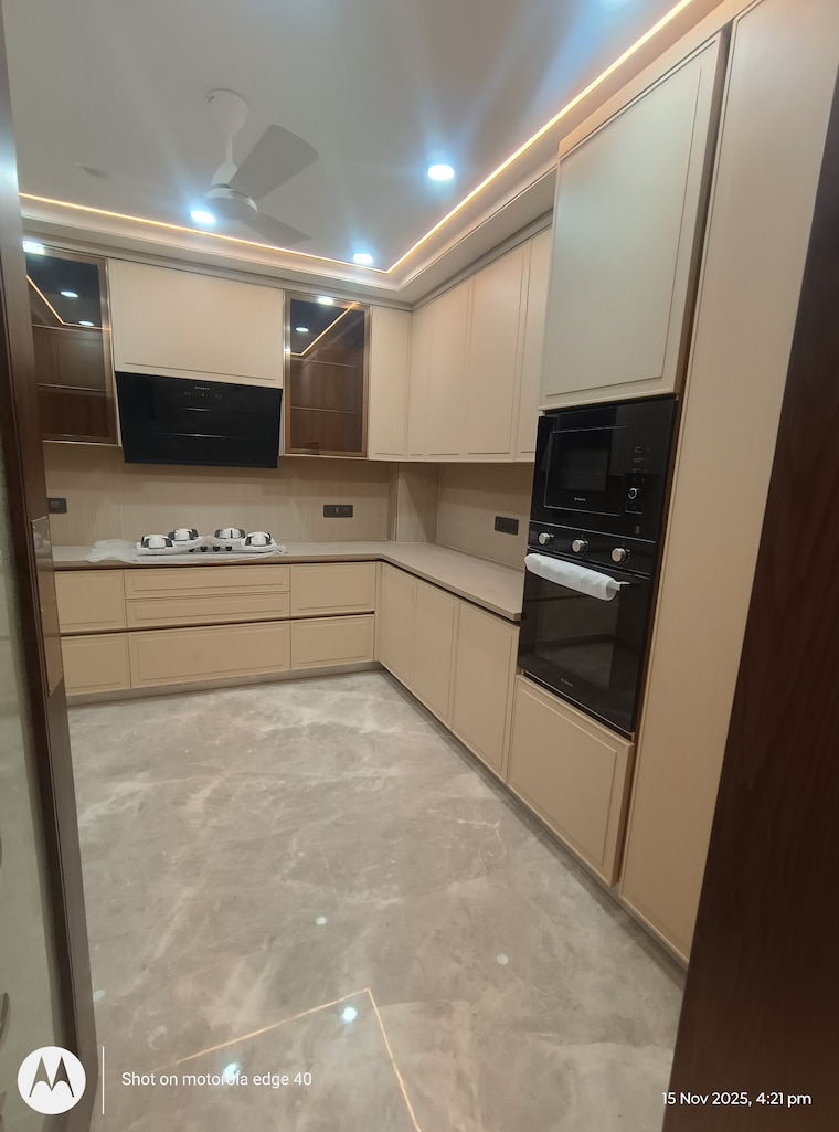 Kitchen, panchsheel enclave 3 Bedroom 1900 Sq.Ft. Builder Floor In Panchsheel Enclave Delhi 9463977