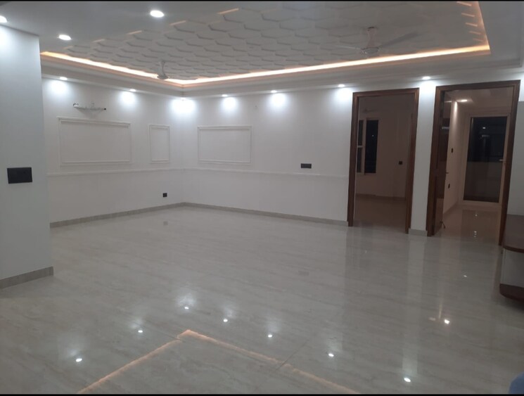 Hall, bptp-eden-estate 4 Bedroom 1850 Sq.Ft. Builder Floor In Sector 81 Faridabad 9464010