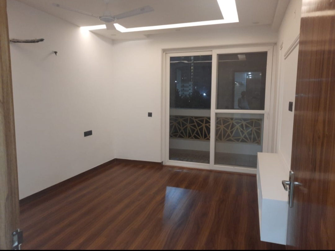 4 BHK + Extra Room Builder Floor For Rent in BPTP Eden Estate