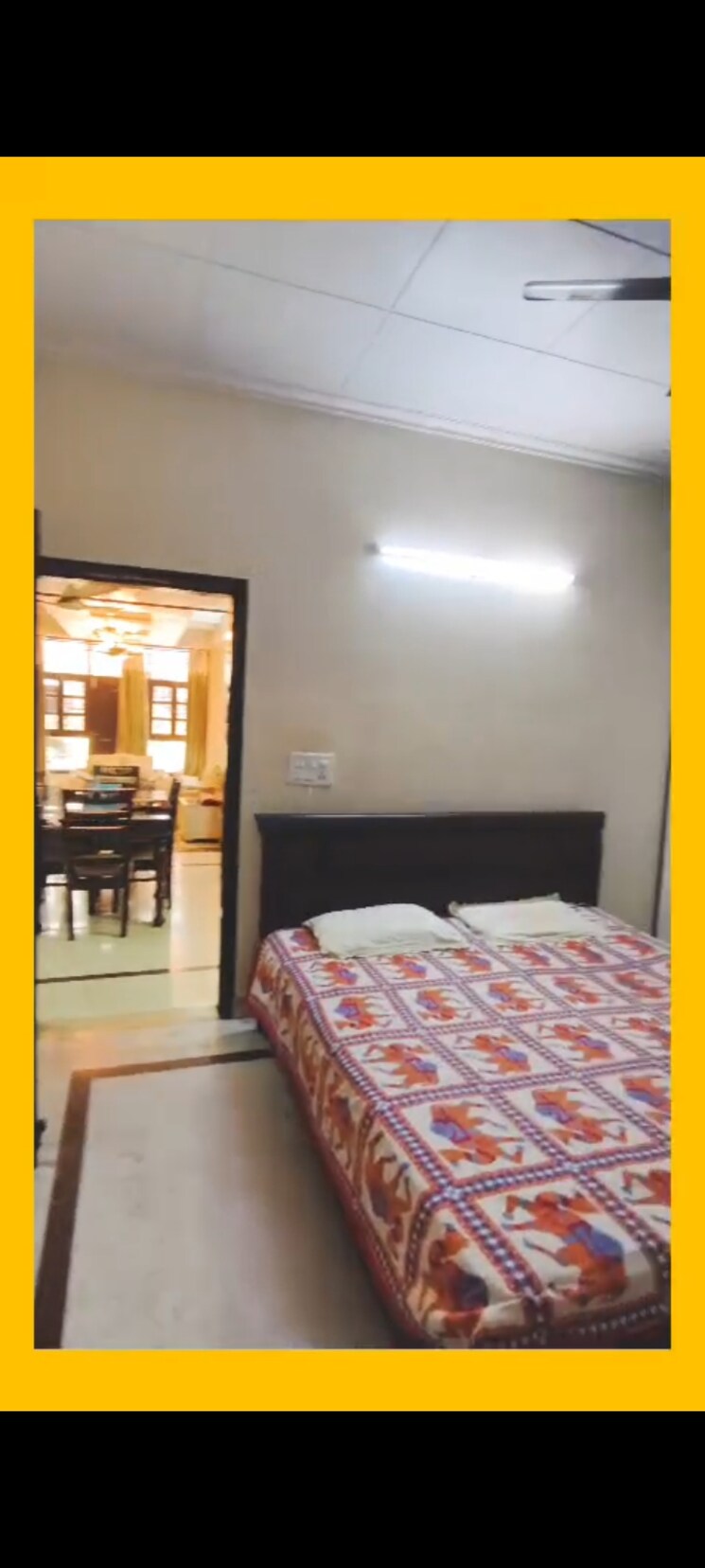 Bedroom, maya-homes 3 Bedroom 1500 Sq.Ft. Builder Floor In Indrapuram Ghaziabad 9463995