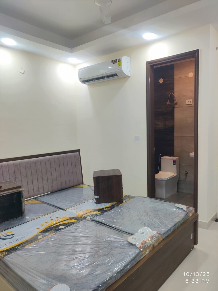 Bedroom, sector 38 2 Bedroom 1398 Sq.Ft. Builder Floor In Sector 38 Gurgaon 9463998