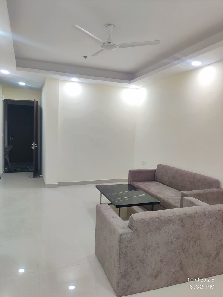 Living Room, sector 38 2 Bedroom 1398 Sq.Ft. Builder Floor In Sector 38 Gurgaon 9463998
