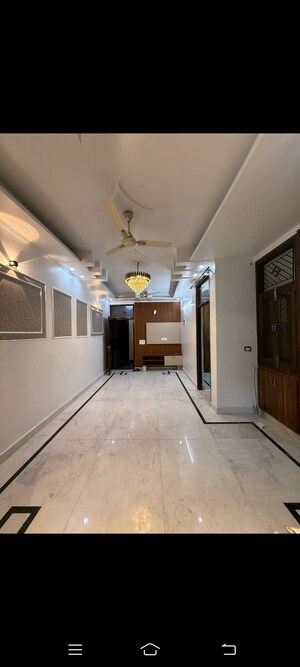 Building Lobby in 1 BHK Builder Floor at Vaishali Media Apartment, Vaishali Sector 5 – for Sale