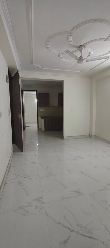 2 BHK Builder Floor For Rent in Chattarpur