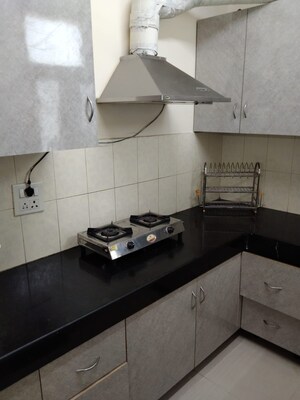 Kitchen in 2 BHK Builder Floor at Highland Park Chandigarh, Bhabat – for Rent