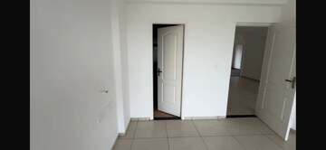 3.5 BHK Apartment For Rent in Sushma Valencia, International Airport Road