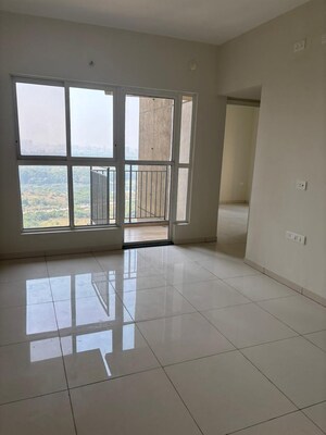 Room in 1 BHK Apartment at Godrej Park Ridge, Manjari – for Rent