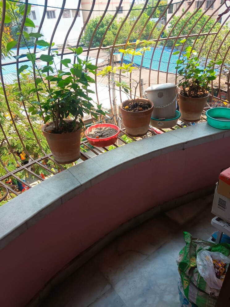 Balcony, sodepur 2 Bedroom 852 Sq.Ft. Apartment In Sodepur Kolkata 9464097