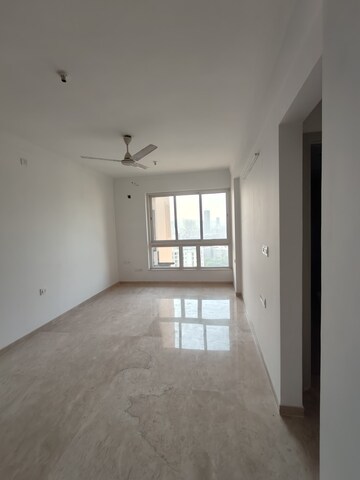 Room in 4 BHK Penthouse at Hiranandani Tribeca, Ghodbunder Road – for Sale