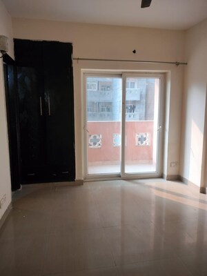 Room in 2 BHK Apartment at Nimbus The Hyde park, Sector 78 – for Rent
