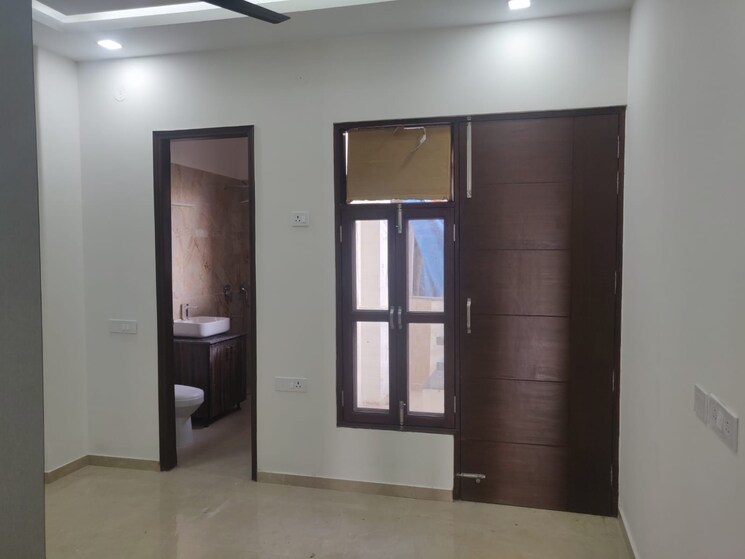 Room, gupta-awas 2 Bedroom 1454 Sq.Ft. Builder Floor In Sushant Lok I Gurgaon 9464115