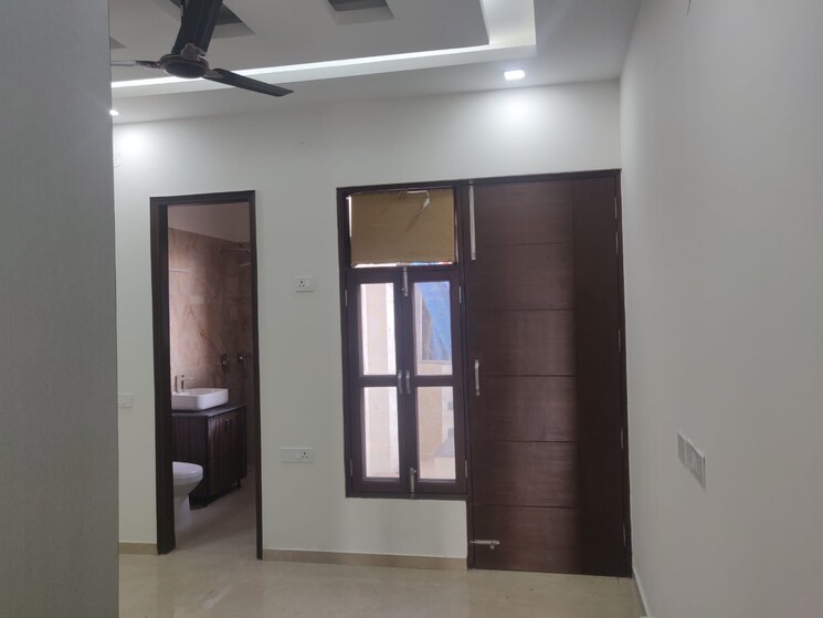 Room, gupta-awas 2 Bedroom 1454 Sq.Ft. Builder Floor In Sushant Lok I Gurgaon 9464115