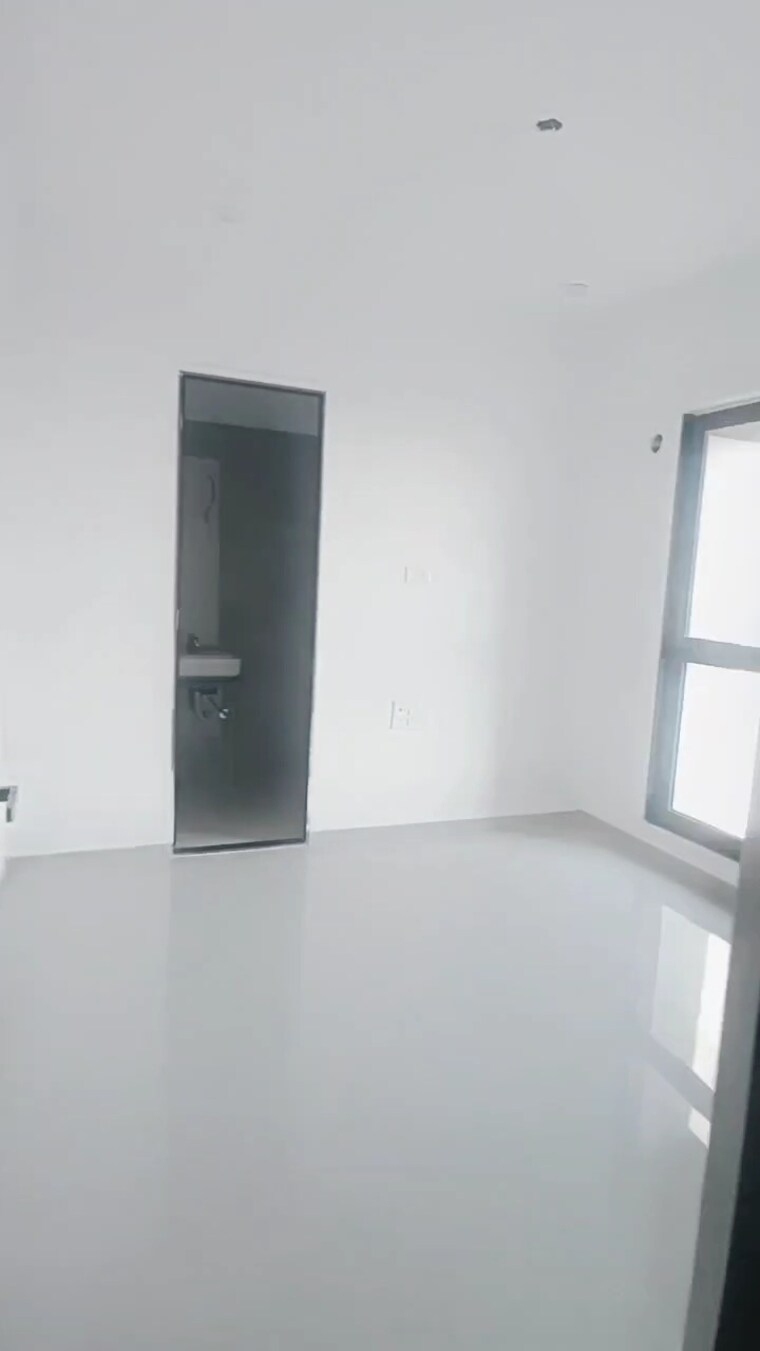 undefined, dev-leo-tower 2 Bedroom 750 Sq.Ft. Apartment In Oshiwara Mumbai 9464114