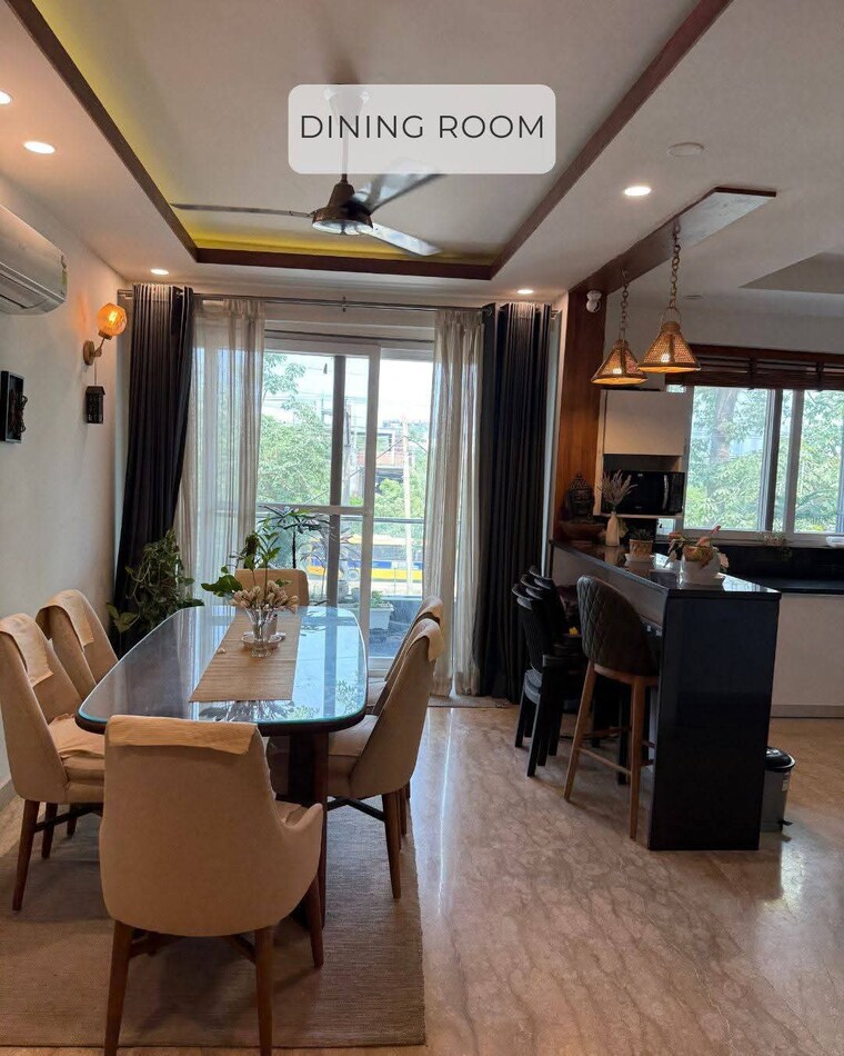 Living Room, housing-board-colony-sector-17 1.5 Bedroom 890 Sq.Ft. Builder Floor In Sector 17a Gurgaon 9464116