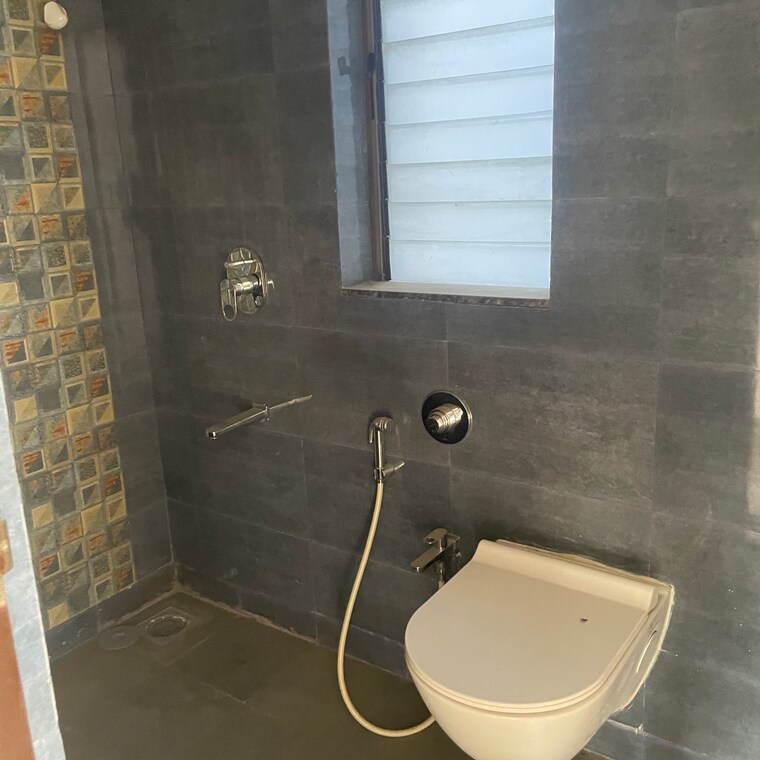 Bathroom, dp-star-trilok 2 Bedroom 600 Sq.Ft. Apartment In Bhandup Industrial Area Mumbai 9464132