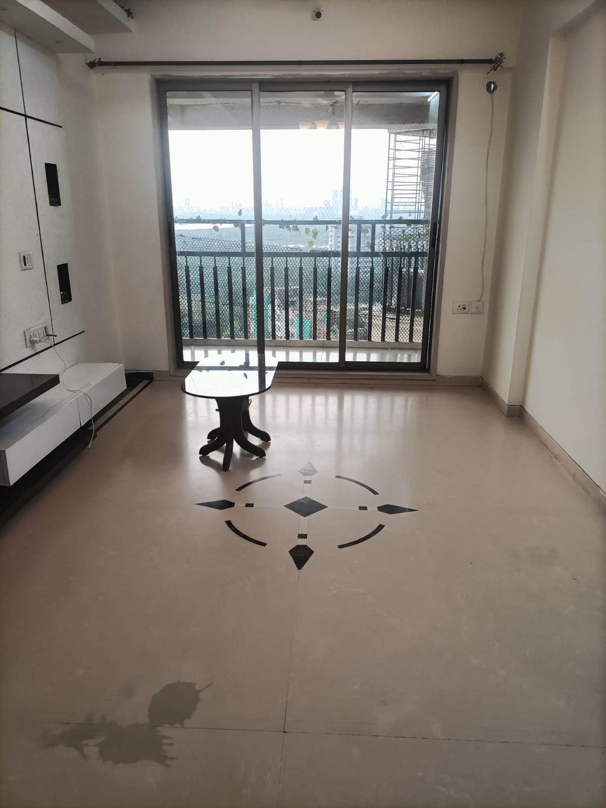 2 BHK Apartment For Rent in Pearl Height