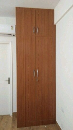 Furnished Amenities in 4 BHK Apartment at Bestech Park View Sanskruti, Sector 92 – for Rent