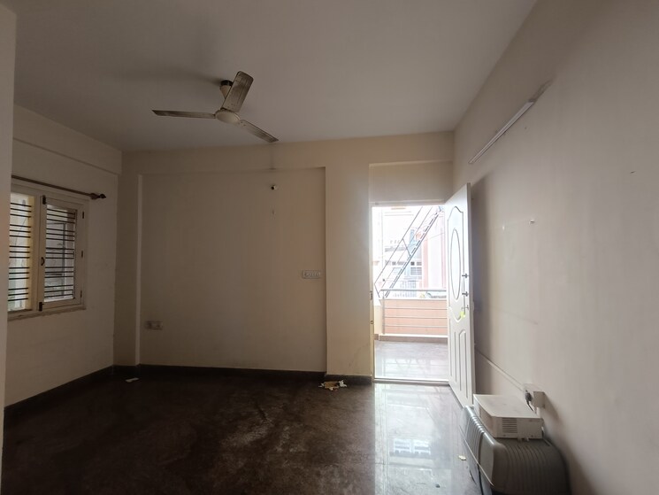 Room, hsr layout 1 Bedroom 600 Sq.Ft. Independent House In Hsr Layout Bangalore 9464151