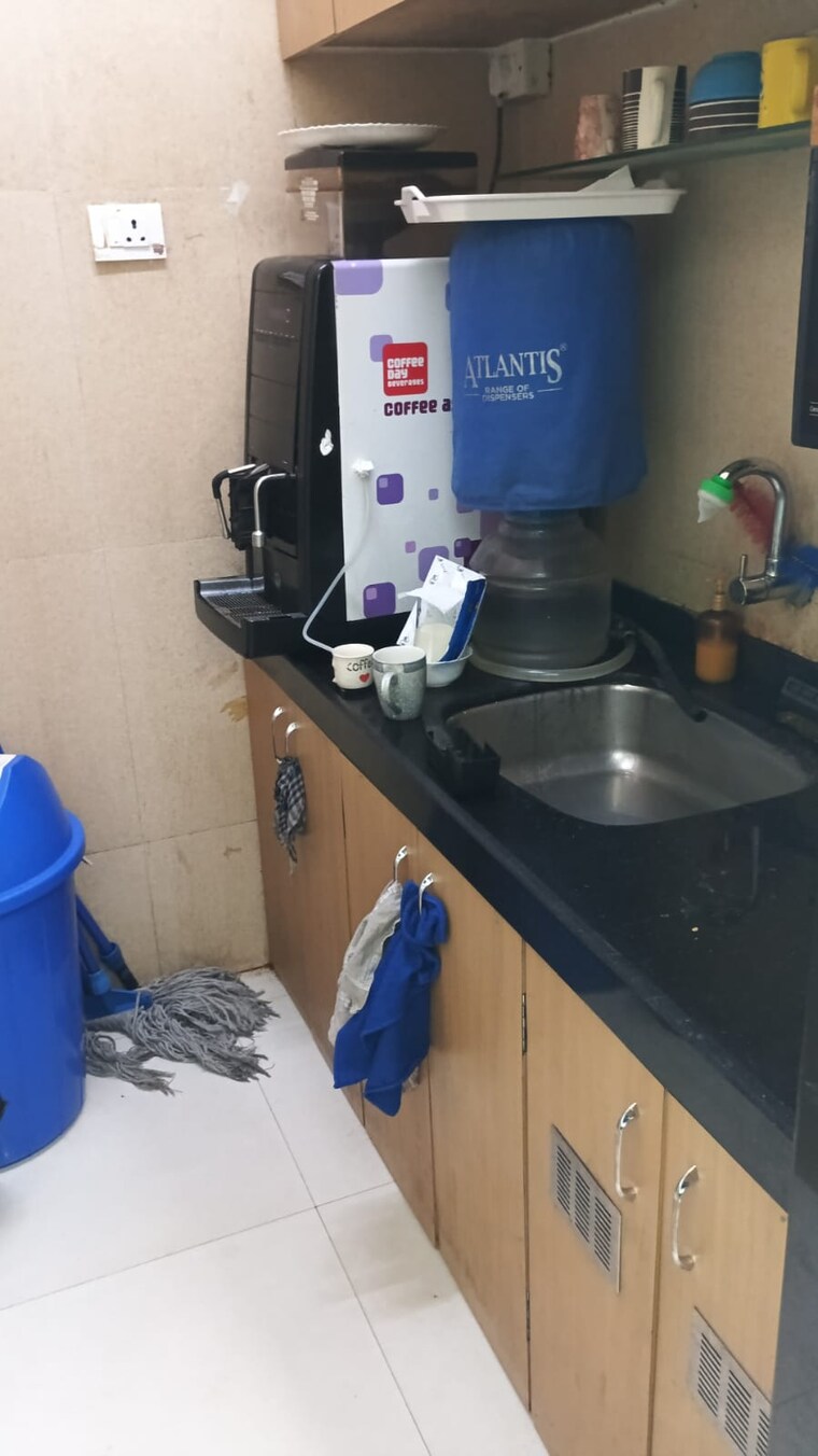 Team Area, lodha-supremus-powai Commercial Office Space 2670 Sq.Ft. In Powai Mumbai 9464164