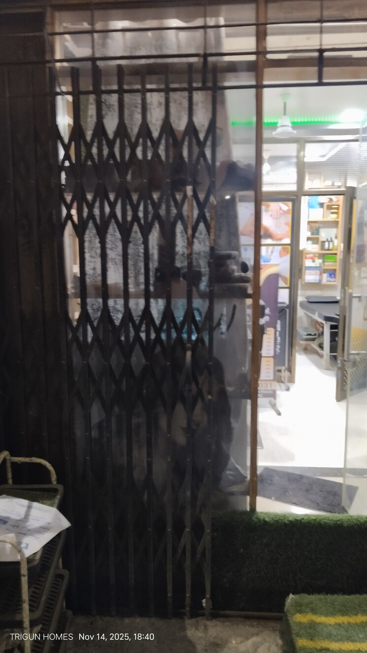 Gym, dev-amrut-chs Commercial Shop 290 Sq.Ft. In Nalasopara West Palghar 9464171