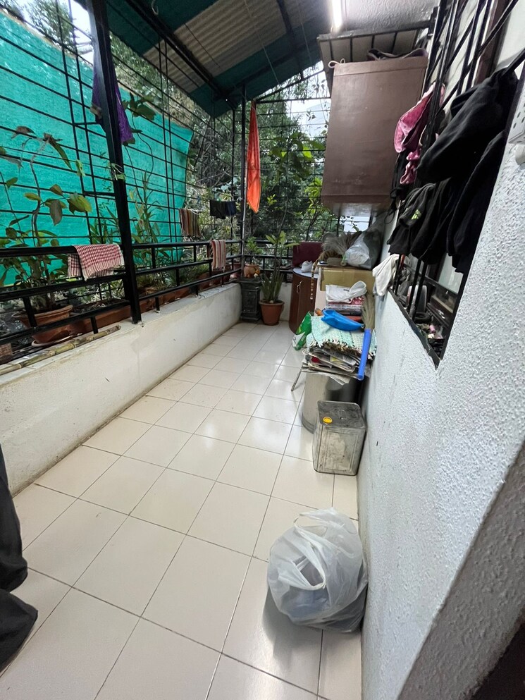 Balcony, karishma-society 2 Bedroom 1200 Sq.Ft. Apartment In Kothrud Pune 9464175