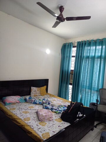 Bedroom in 2 BHK Builder Floor at Sector 30 – for Rent
