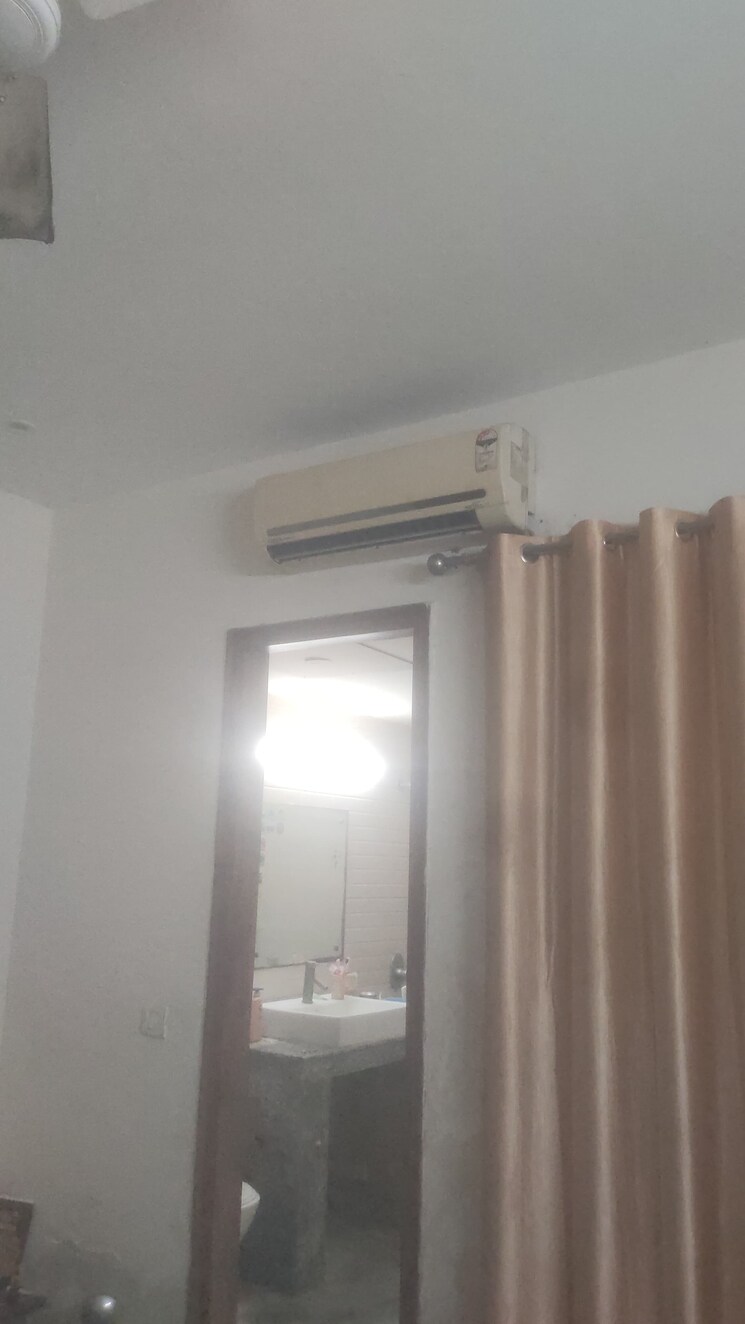 undefined, tulip-mall 2.5 Bedroom 1450 Sq.Ft. Builder Floor In Sector 46 Noida 9464202