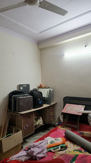 Furnished Amenities in 1 BHK Builder Floor at Saket – for Rent