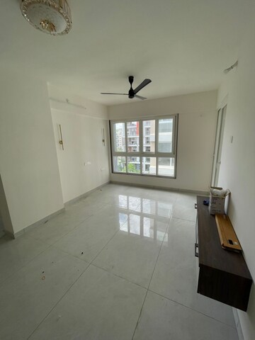 Room in 2 BHK Apartment at D And T Mountain View CHS, Senapati Bapat Road – for Rent