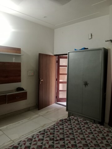 Bedroom in 1 BHK Builder Floor at Sector 25 – for Rent