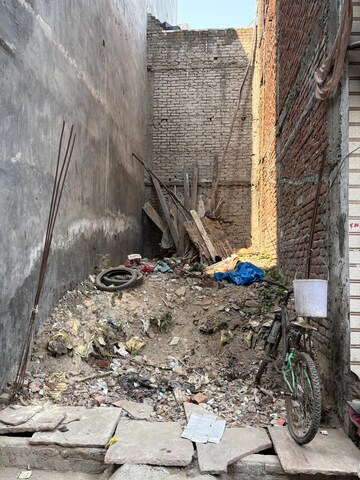  Plot – Exterior View View at Sangam Vihar - for Sale