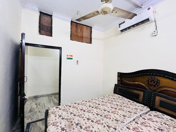 Bedroom in 4 BHK Builder Floor at Saket – for Rent