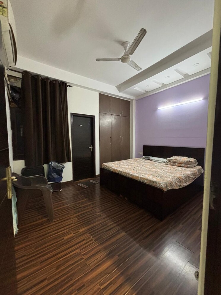 Bedroom, rwa-apartments-sector-47 2 Bedroom 112 Sq.Mt. Builder Floor In Sector 47 Noida 9464243