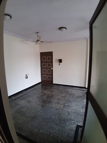 Room in 1 BHK Apartment at Mangalya Andheri East, Andheri East – for Rent