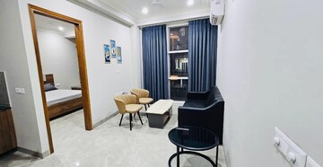 Living Room in 1 BHK Builder Floor at Sector 39 – for Rent