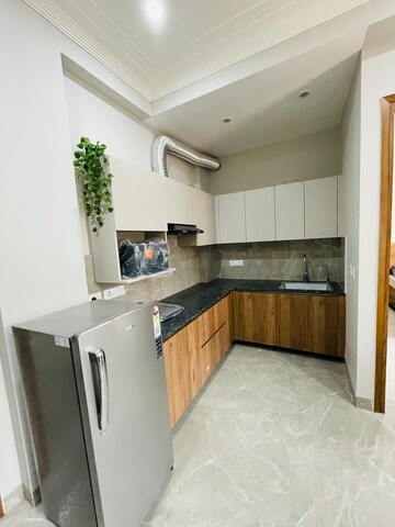 Kitchen in 1 BHK Builder Floor at Sector 39 – for Rent