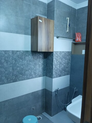 Bathroom in 2 BHK Builder Floor at Sector 14 – for Rent