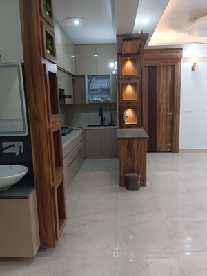 Kitchen in 2 BHK Builder Floor at Sector 14 – for Rent