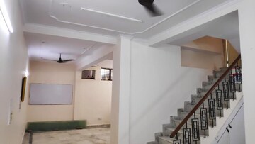 3 BHK Builder Floor For Rent in Uday Park