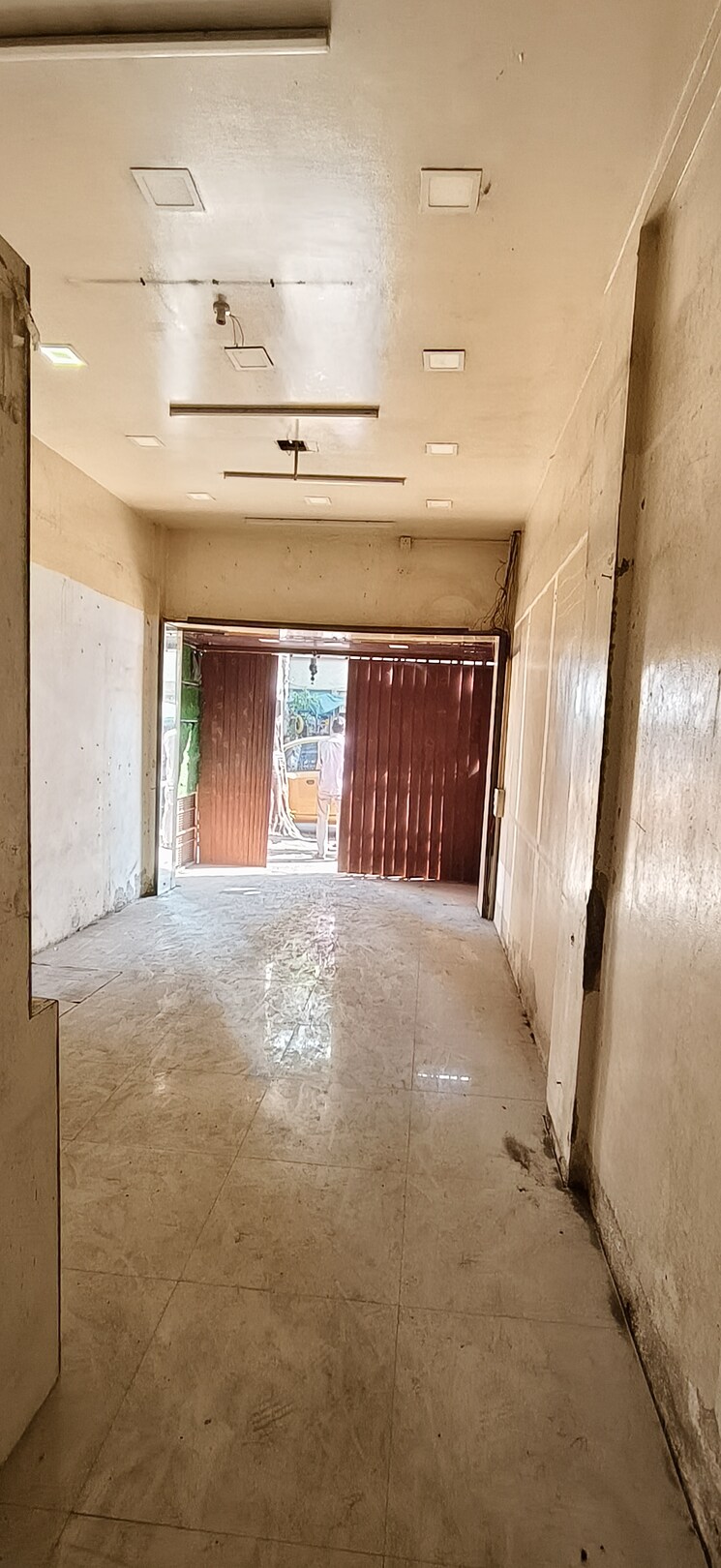 Room, wadgaon sheri Commercial Shop 280 Sq.Ft. In Wadgaon Sheri Pune 9464327